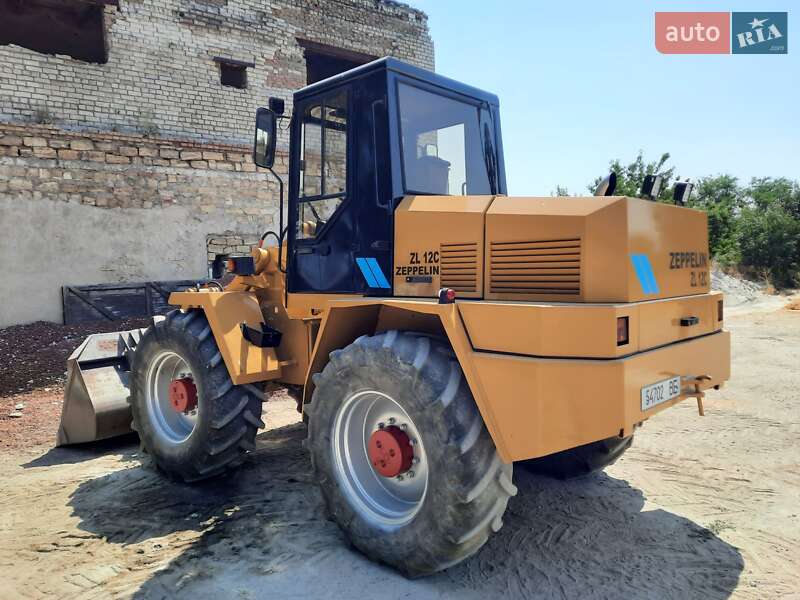 Фронтальный погрузчик Zeppelin ZL 1995 в Николаеве