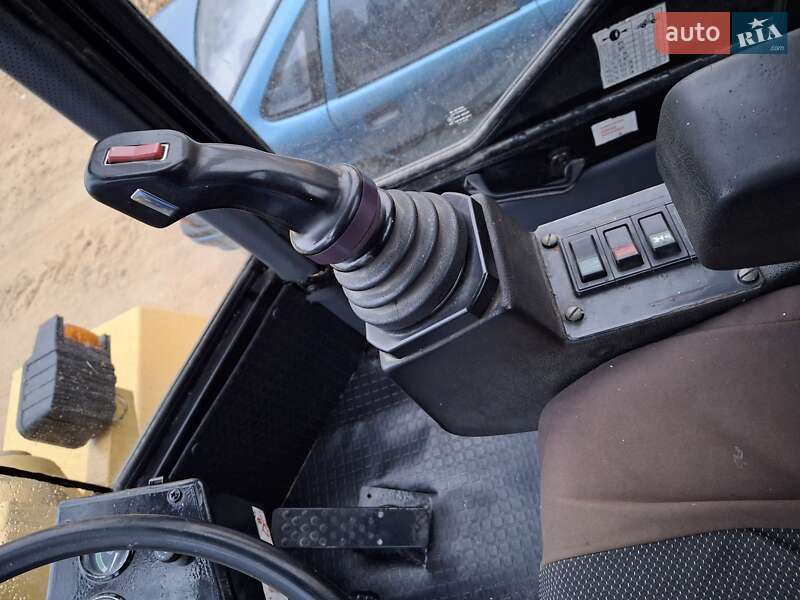 Фронтальный погрузчик Zeppelin ZL 1995 в Николаеве