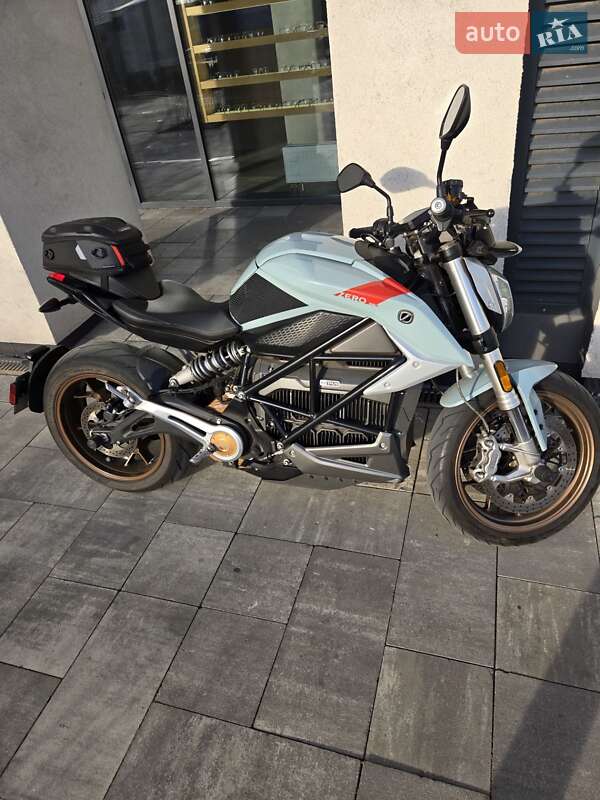 Мотоцикл Без обтікачів (Naked bike) Zero SR/F 2020 в Києві фото 4 Мотоцикл Без обтікачів (Naked bike) Zero SR/F 2020 в Києві