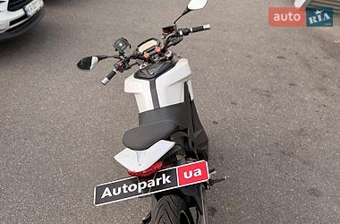 Мотоцикл Многоцелевой (All-round) Zero SR/S 2016 в Киеве фото 10 Мотоцикл Многоцелевой (All-round) Zero SR/S 2016 в Киеве