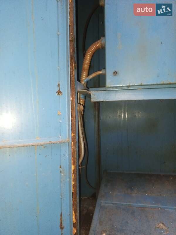 Изотермическая будка ЗИЛ 10A 1995 в Шостке