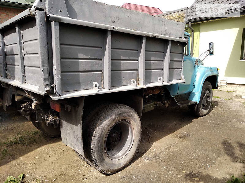 Самоскид ЗИЛ 130 1990 в Рівному