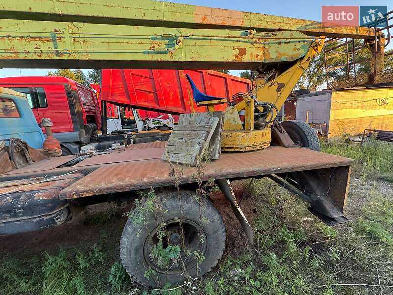 Автовышка ЗИЛ 130 1983 в Киеве фото 5 Автовышка ЗИЛ 130 1983 в Киеве