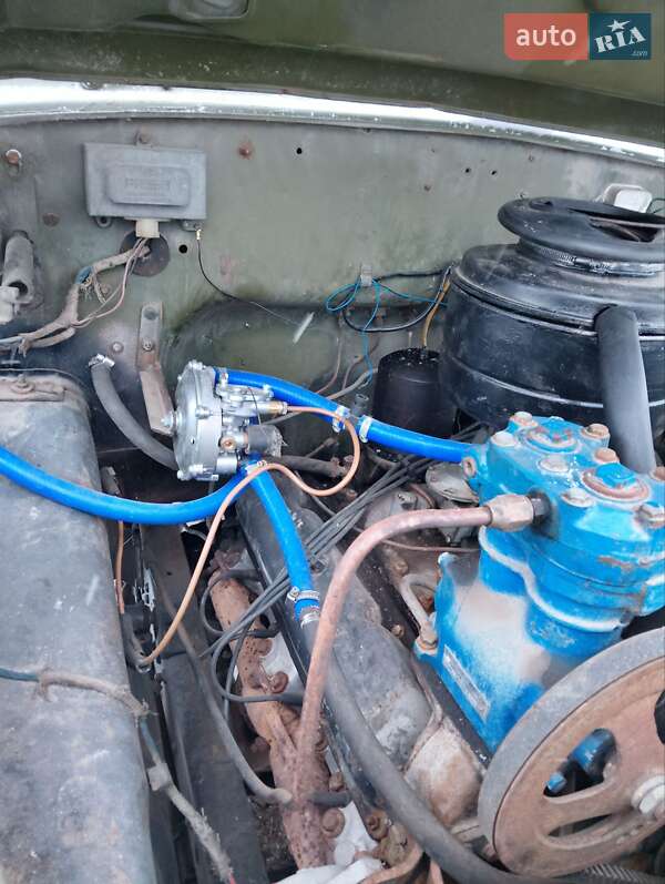 Самосвал ЗИЛ 130 1988 в Тараще