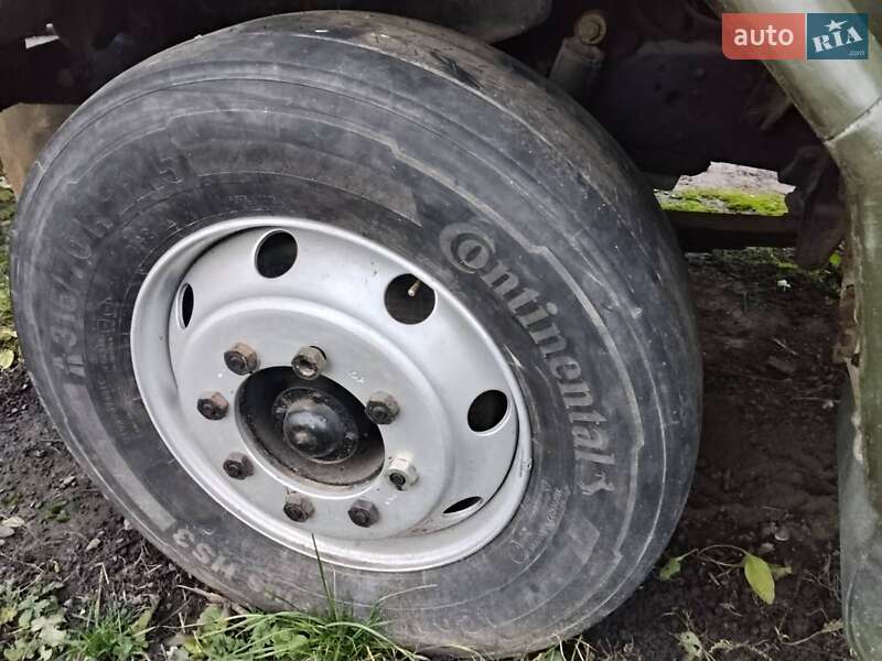 Самосвал ЗИЛ 130 1992 в Виннице