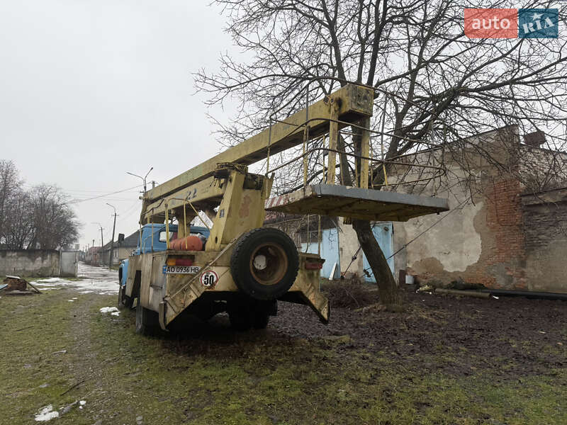 Автовышка ЗИЛ 130 1986 в Мукачево