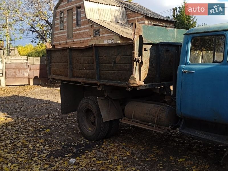 Самосвал ЗИЛ 130 1985 в Краматорске