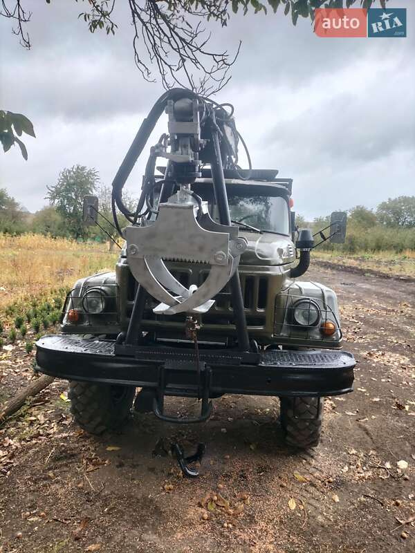 Лесовоз / Сортиментовоз ЗИЛ 131 1987 в Кельменцах фото 7 Лесовоз / Сортиментовоз ЗИЛ 131 1987 в Кельменцах