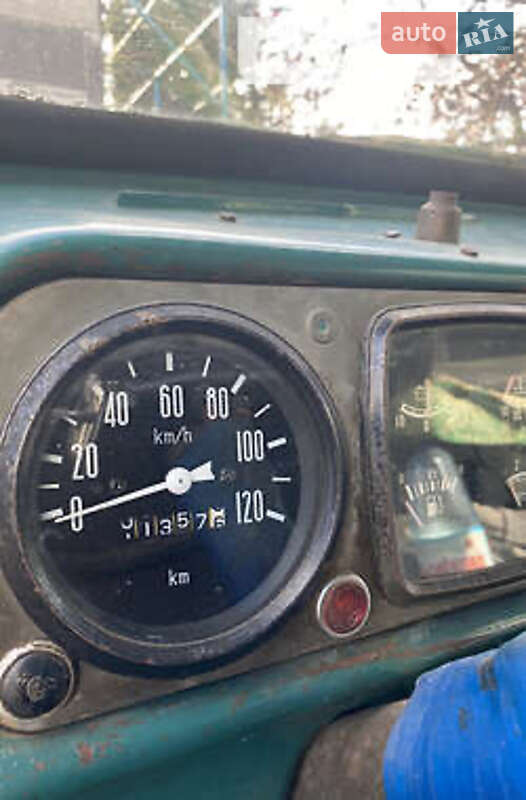 Бензовоз ЗИЛ 131 1987 в Верховине