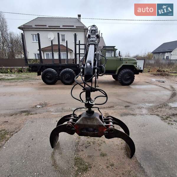 Лесовоз / Сортиментовоз ЗИЛ 131 1983 в Коростене