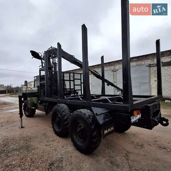 Лесовоз / Сортиментовоз ЗИЛ 131 1983 в Коростене