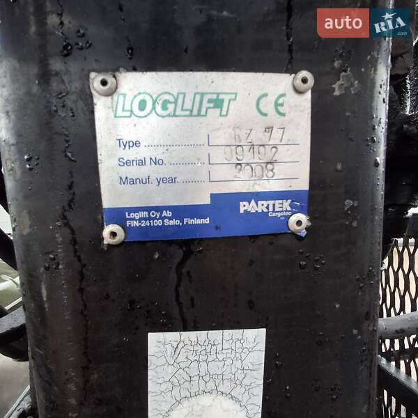 Лесовоз / Сортиментовоз ЗИЛ 131 1983 в Коростене