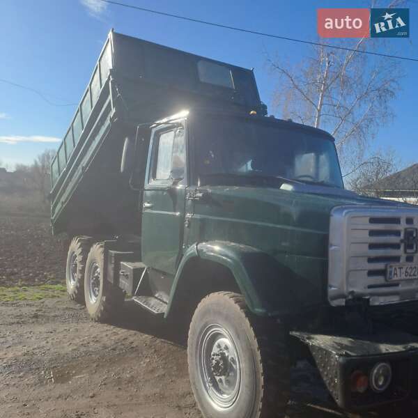Самосвал ЗИЛ 131 1979 в Чорткове