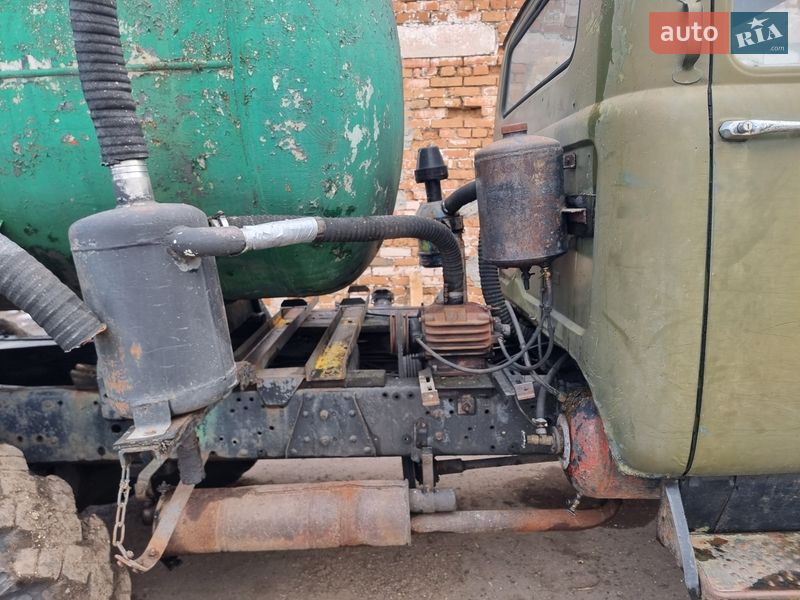 Машина  асенізатор (вакуумна) ЗИЛ 131 1970 в Києві