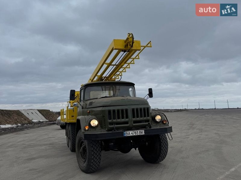 Бурова установка ЗИЛ 131 1983 в Києві