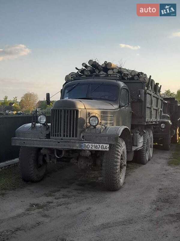 Самосвал ЗИЛ 157 1973 в Кременце