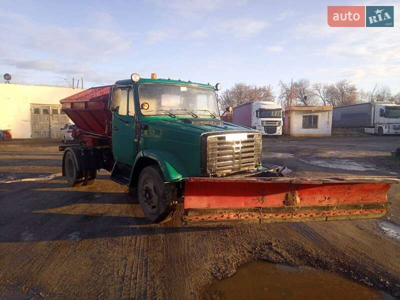 Піскорозкидальна машина ЗИЛ 4331 2005 в Рівному фото 3 Піскорозкидальна машина ЗИЛ 4331 2005 в Рівному