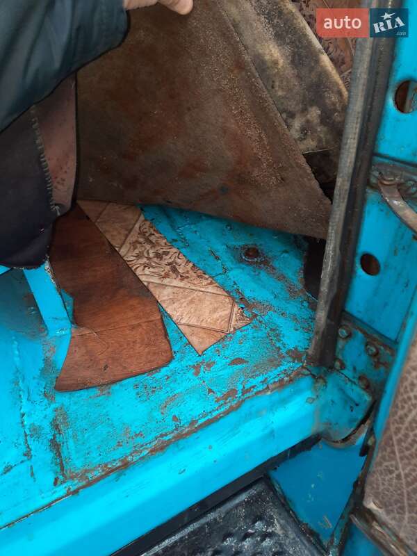 Самосвал ЗИЛ 4502 1990 в Николаеве