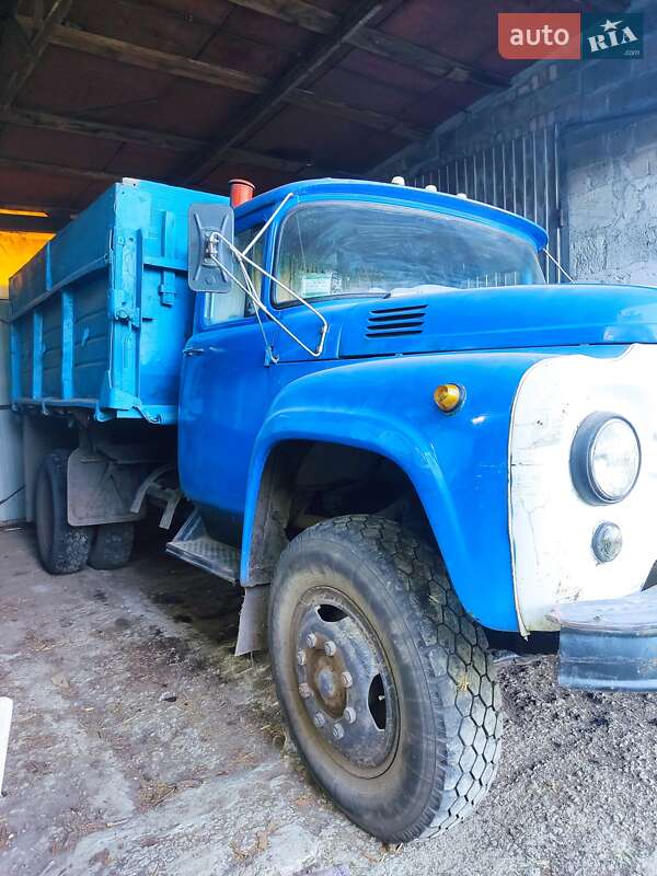 Самоскид ЗИЛ ММЗ 554 1982 в Казанці