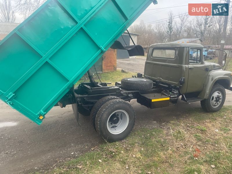 Самоскид ЗИЛ ММЗ 554 1990 в Гнівані