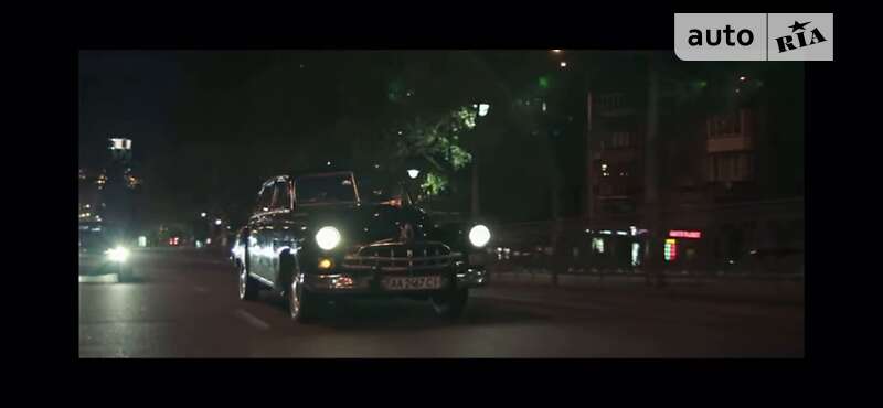 Лимузин ЗИМ 12 1954 в Киеве фото 3 Лимузин ЗИМ 12 1954 в Киеве