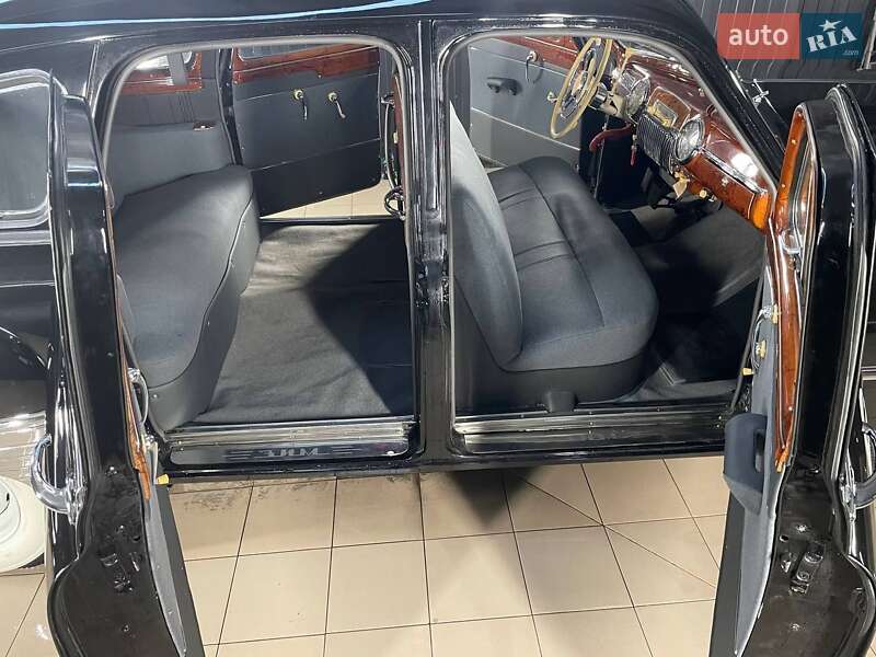 Седан ЗИМ 12 1955 в Киеве фото 19 Седан ЗИМ 12 1955 в Киеве