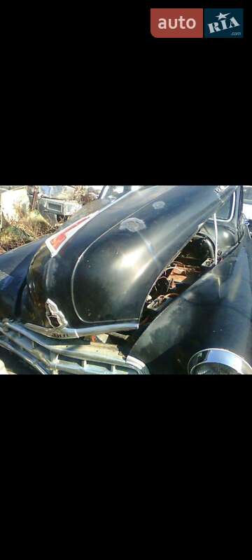 Седан ЗИМ 12 1952 в Ужгороде фото 4 Седан ЗИМ 12 1952 в Ужгороде