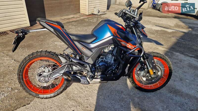 Мотоцикл Без обтекателей (Naked bike) Zontes ZT 200 U1 2024 в Днепре