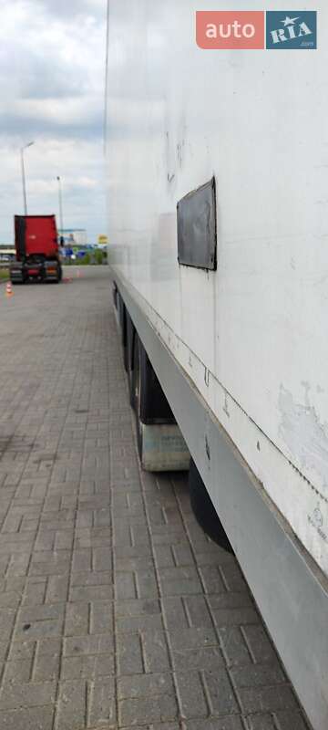 Рефрижератор полуприцеп Zorzi 36S 1993 в Киеве