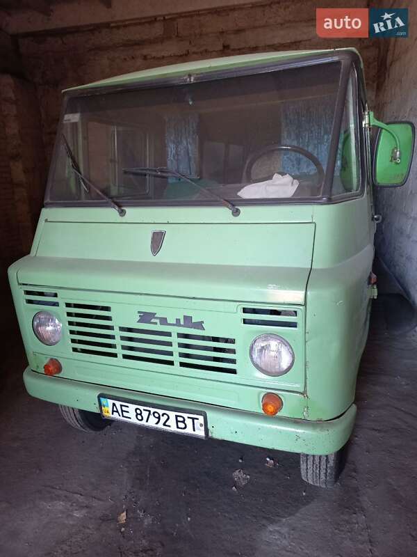 AUTO.RIA – Продам Жук А-06 1992 (AE8622AM) бензин 2.1 минивэн бу в