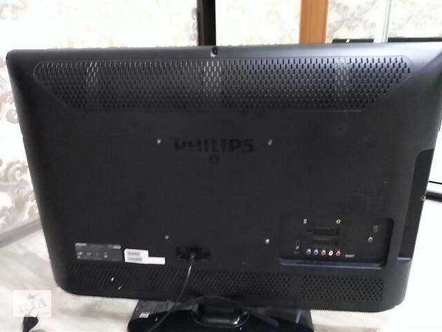 Продам телевизор Philips 32pfl3404 /12