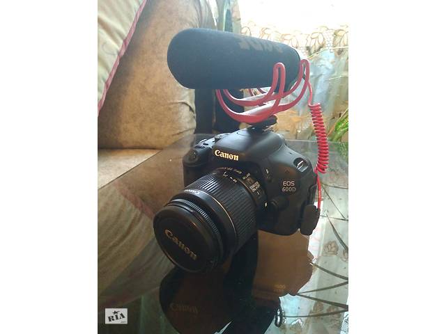 Canon EOS 600D + Микро + Карта памяти