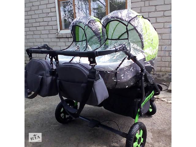 Коляска для двойни