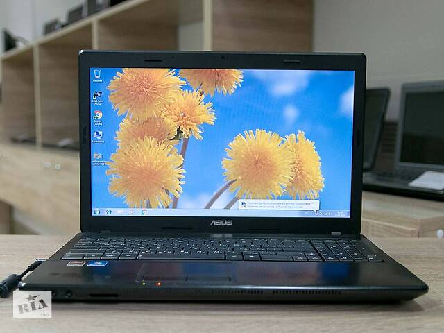 Игровой,красивый, быстрый ноутбук Asus X54HR