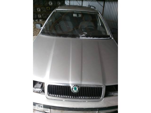 Б/у капот для Skoda Octavia Tour