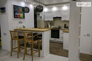 Продается 1-комнатная квартира 37 кв. м в Одессе