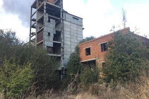 Продається приміщення (частина приміщення) 5000 кв. м в 1-поверховій будівлі