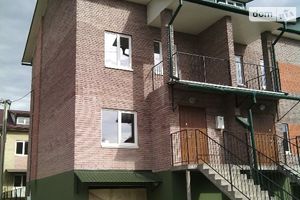 Сдается в аренду дом на 3 этажа 144 кв. м с верандой