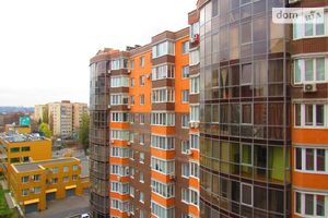 Продается 2-комнатная квартира 65 кв. м в Виннице