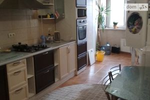 Продається 3-кімнатна квартира 160 кв. м у Хмельницькому