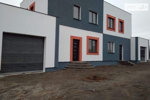 Продается дом на 2 этажа 115 кв. м с террасой