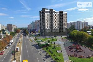 Продается 2-комнатная квартира 76.06 кв. м в Вышгороде