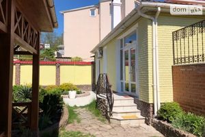 Продается дом на 2 этажа 113 кв. м с подвалом