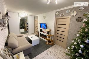 Продается 3-комнатная квартира 68 кв. м в Николаеве