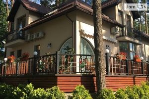 Продается дом на 2 этажа 350 кв. м с террасой