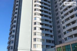 Продается 2-комнатная квартира 77.8 кв. м в Черкассах