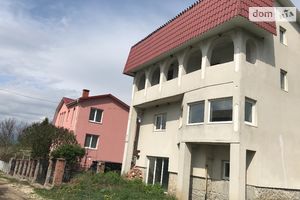 Продається будинок 3 поверховий 127 кв. м з гаражем