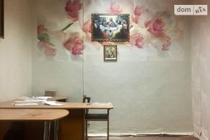 Продается помещения свободного назначения 12 кв. м в 7-этажном здании