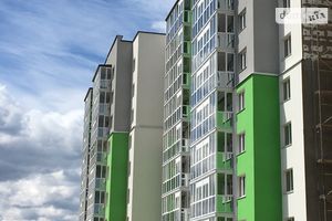 Продается 3-комнатная квартира 93.5 кв. м в Тернополе