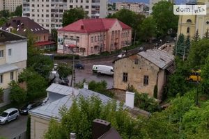 Продається 2-кімнатна квартира 74 кв. м у Тернополі